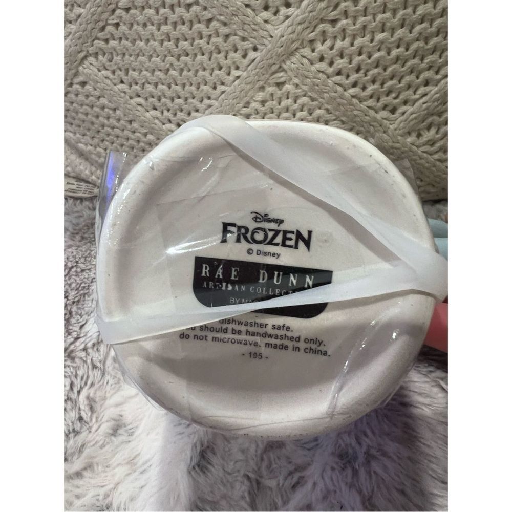 Disney x RAE Dunn Frozen Olaf Snow Globe  Warm Hugs Ceramic Mug - Picture 9 of 10